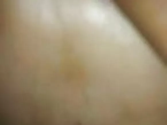 Indian desi bhabi gba ibalopo furo pẹlu awọn kẹtẹkẹtẹ nla ti n jo majele ni kẹtẹkẹtẹ.